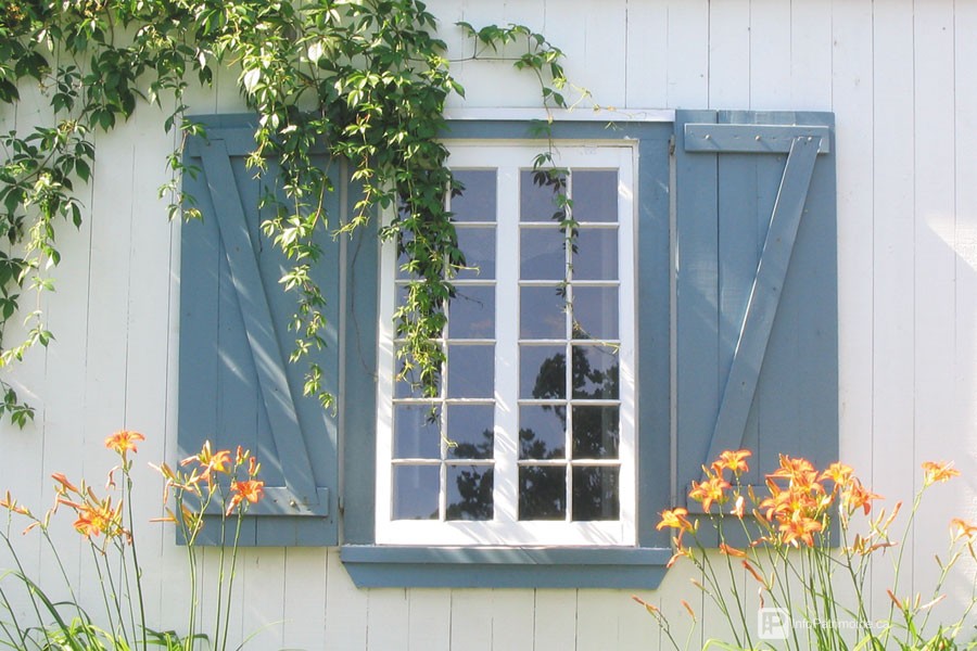 L3113 PLAYMOBIL MOYEN-AGE 1 Pan de Toit Rouge Ouvert Fenêtre Maison Vintage 